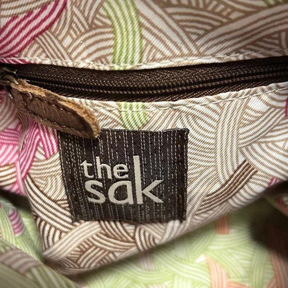 The Sak Brown Leather Shoulder Bag EUC | Classic Everyday Purse - Picture 2 of 10